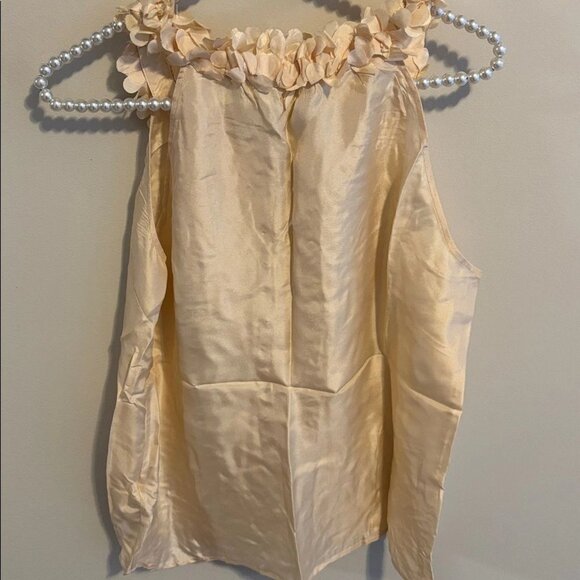 J crew size 6 silk Cream Sleeveless Blouse with Floral Accents button up - Picture 2 of 5